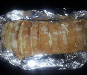 New Recipe Hs fabulous Brie Garlic Bread Delicious
