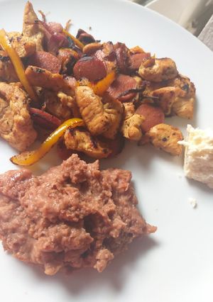Una foto de Fajitas de pollo económicas