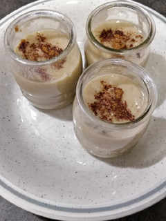 Una foto de Natillas caseras con bebida de arroz y coco (V / Sin gluten)