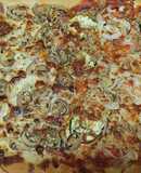 Superpizza dos gustos, carbonara y verduras con atún. Thermomix