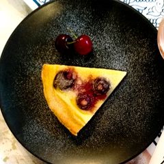 Fresh cherry clafoutis A picture of Fresh cherry clafoutis.