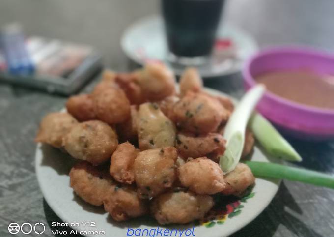 Batagor bumbu kacang homade