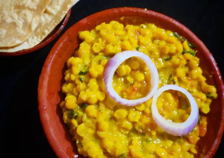 Steps to Prepare Any-night-of-the-week Chana Dal fry
