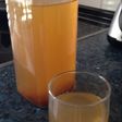 Bebida de té verde limón y canela