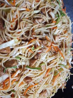Una foto de Chow mein a mi manera