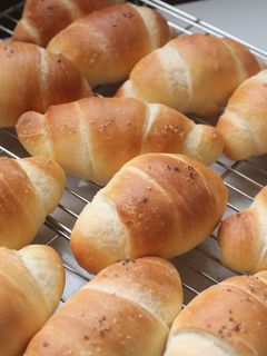 鹽可頌 的食譜成品照片