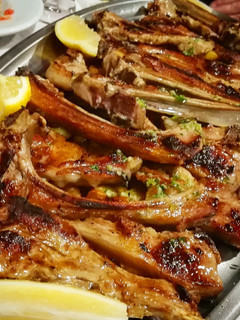 Una foto de Chuletas de cordero a la brasa