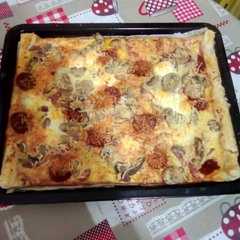 Una foto de Pizza de base patata