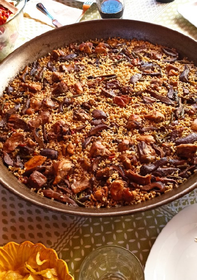 Una foto de Paella de otoño
