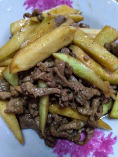 茭白筍炒肉絲(低醣生酮餐)(家常菜) 的食譜成品照片