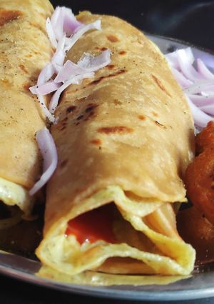 A picture of Egg rolls.