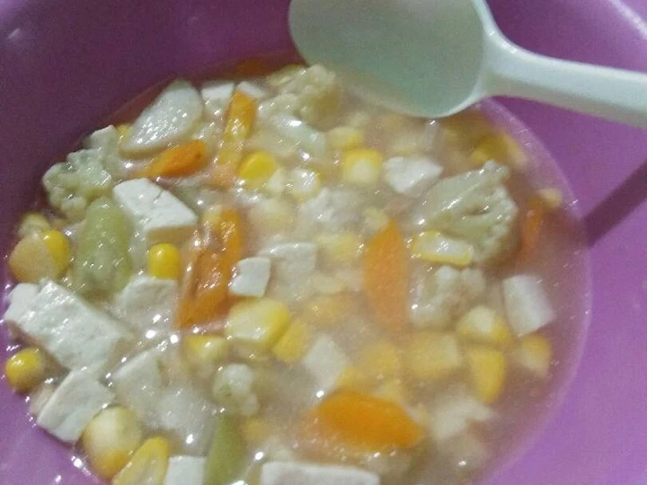 Langkah Mudah untuk Membikin Resep Sop Tahu Pelangi (mpasi 1+) yang Bisa Manjain Lidah Anti Ribet, Uenak Banget