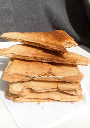 A picture of Bread Toast.