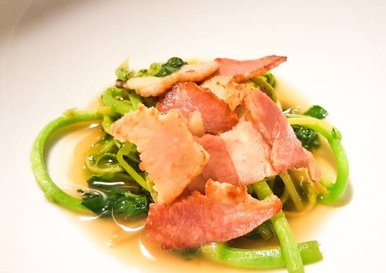 Steps to Make Super Quick Homemade Stir Fry Watercress with Bacon