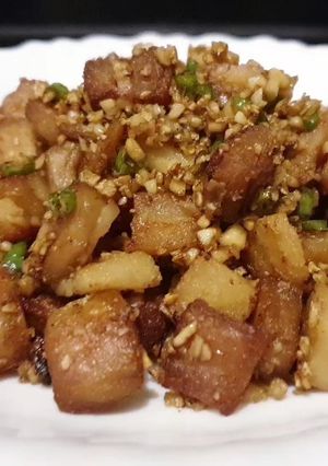 รูปของ หมูกรอบ (เจ) คั่วพริกเกลือ