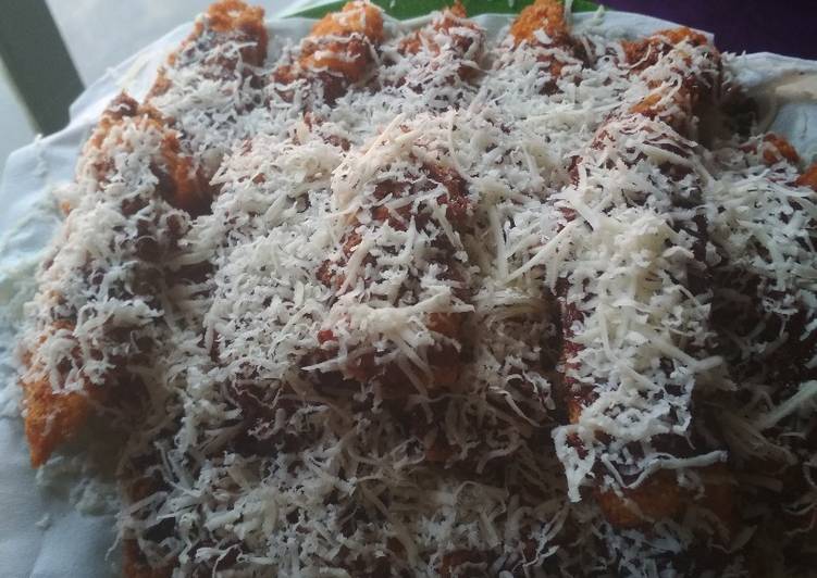 Pisang crispy tabur coklat keju