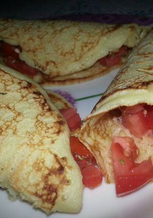 Una foto de Creppes salados capresse 🌮 