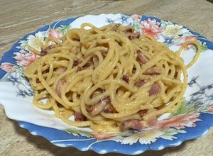 Foto principal de Espaguetis a la carbonara (receta para chuparse los dedos)