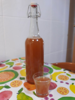 Una foto de Infusión ayurvédica de especias con zumo de pomelo