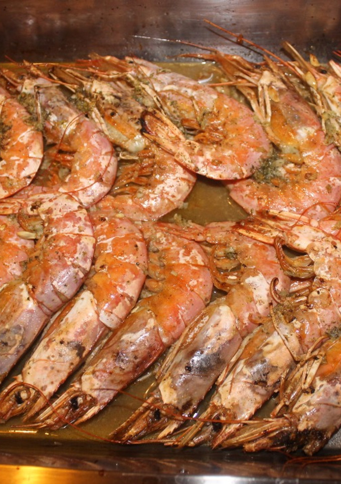 Una foto de Gambones al horno