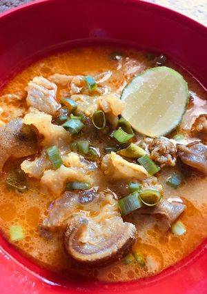 Foto resep Lontong Kikil Suroboyo