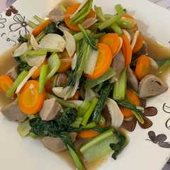 รูปของ Tumis Sawi Hijau Bakso