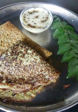 A picture of Moong dosa.