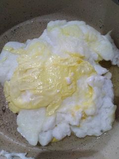 عکسی از دستور تخم مرغ پفکی