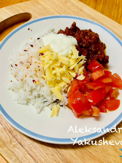 A picture of Chili burrito.