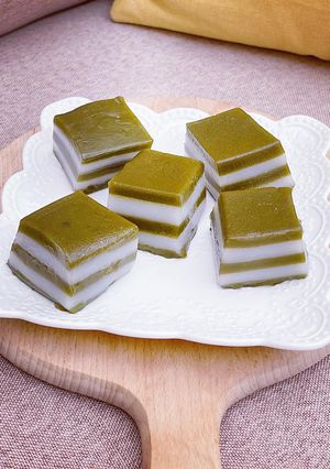抹茶椰汁千層糕 的食譜成品照片