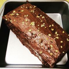 A picture of Eggless oats chocolate banana walnut cake.