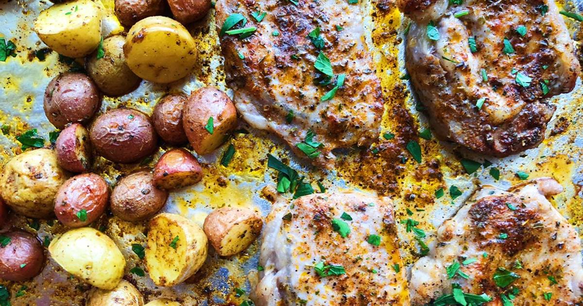 Ranch Pork Chops and Potatoes Sheet Pan Dinner Recipe by 6 or Less ...