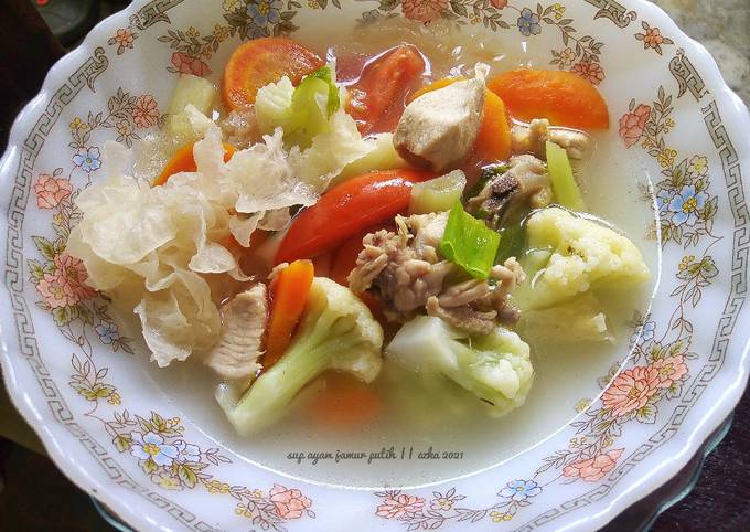 Sup Ayam Jamur Putih