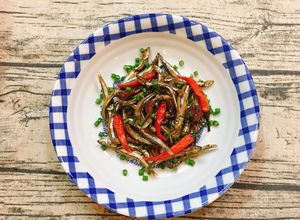 Hình của món Cá Cơm Kho.