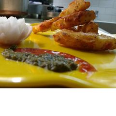 A picture of Fried Potato Wedges .
