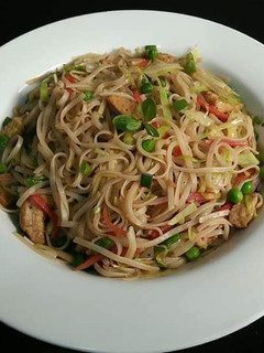 A picture of Chicken Vegetable Noodles🍝😋.