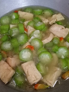 Foto resep Sup Oyong Tahu, Kids Friendly!
