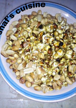 A picture of Caramel popcorn.