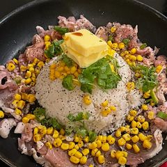 A picture of Pepper lunch rice with beef.