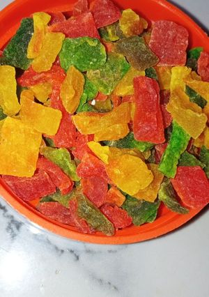તરબૂચ ની છાલ ની ટુટીફ્રુટી (Tarbuch Chaal Tutti Frutti Recipe In Gujarati) રેસીપી મુખ્ય ફોટો