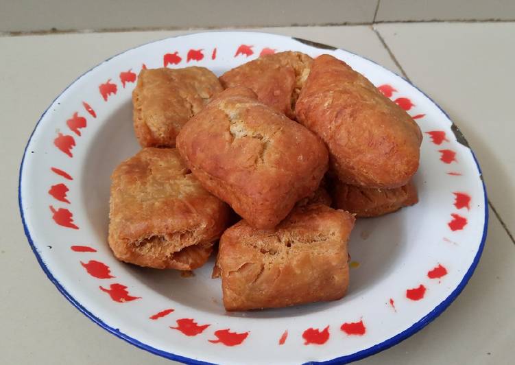 Roti pisang goreng Roti pisang goreng