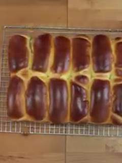 A picture of Milk bread.