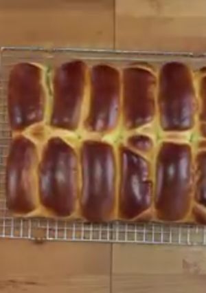 A picture of Milk bread.