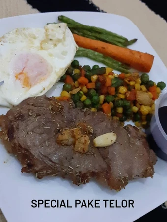 Langkah Mudah untuk Membikin Resep Sirloin Steak ala Rumahan Simple yang  Bikin Ketagihan Anti Ribet, Lezat Sekali
