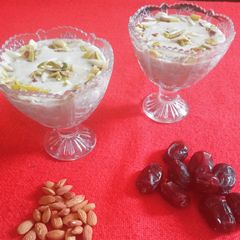 A picture of Instant talbeena (barley and dates porridge).