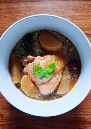 รูปของ ไก่ตุ๋นยาจีน