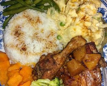 Popular Cuisine Homestyle chicken mashed potatoes candied yams and veggies Restaurant Style