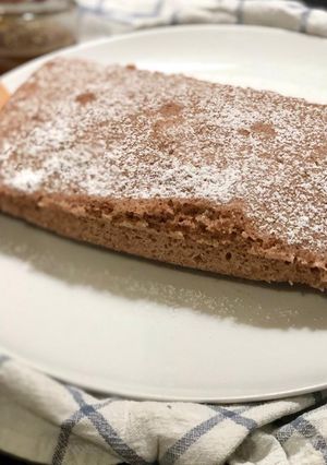 Foto principal de Bizcocho integral con nueces en lekue en 5 minutos