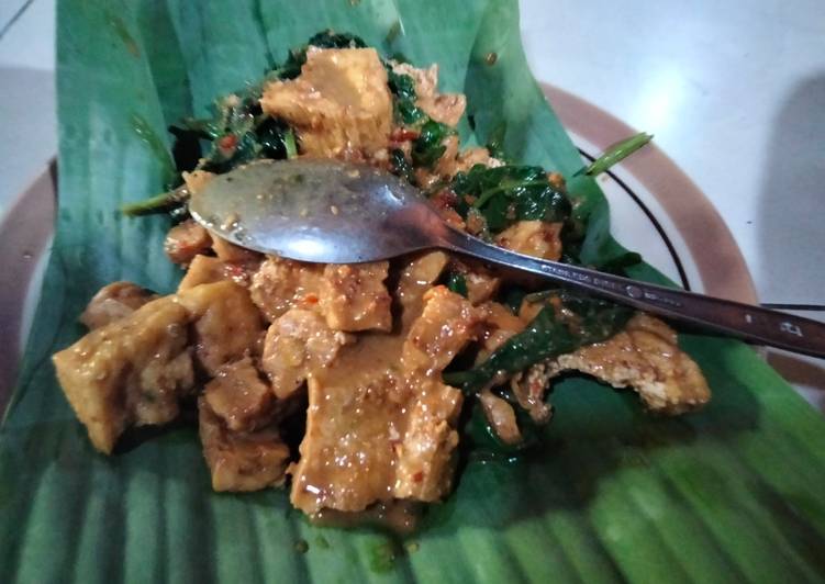 Langkah Mudah untuk Membuat 57. Rujak Petis Ala-Ala, Enak Banget