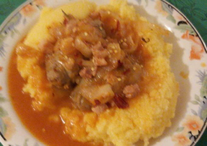 Modo più semplice a Preparare Fatto in casa Polenta con involtini